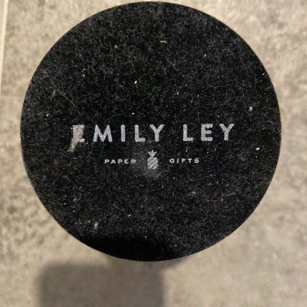 Emily Ley Pinapple Pen Cup Gold 6” - Picture 2 of 3